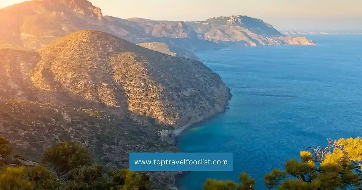 Top 10 Places to Visit in Greece for Your Next Trip- Top Travel Foodist